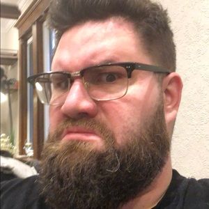 Meet your Posher, Eric